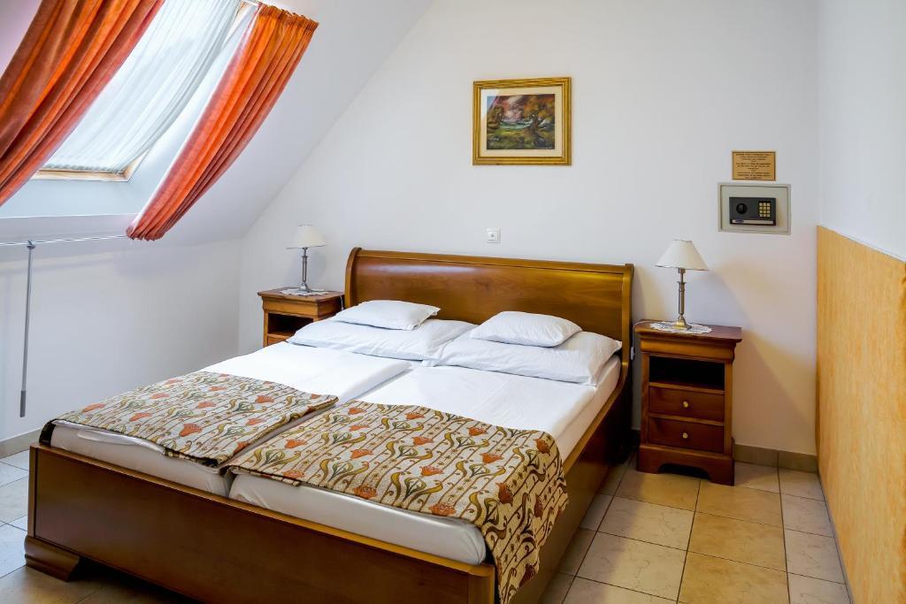 Bed and Breakfast Kata Panzio Сегед Номер фото