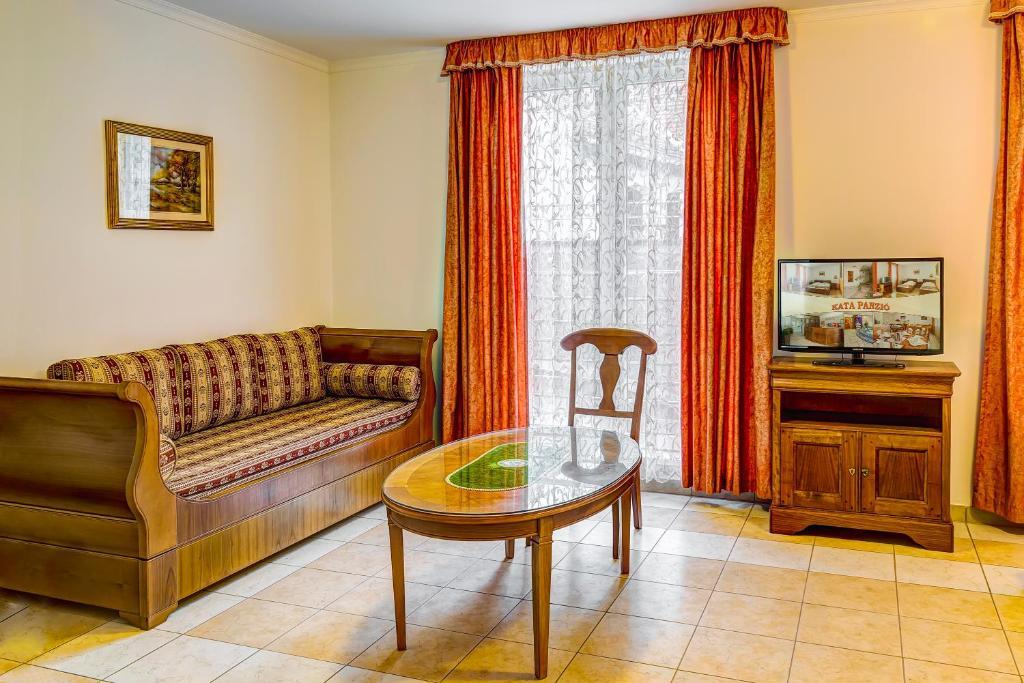 Bed and Breakfast Kata Panzio Сегед Номер фото